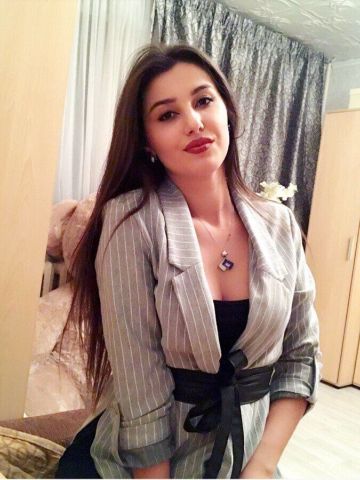Полина
